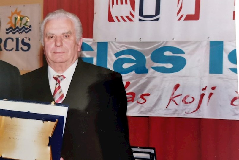 IN MEMORIAM: Frano Biočić ostavio je neizbrisiv trag u labinskom odgoju, obrazovanju i sportu