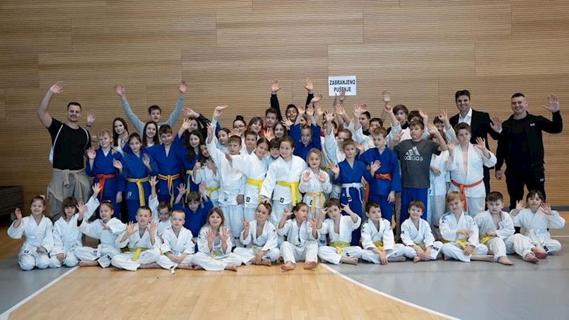 Metu Labin na Međunarodnom judo kupu Labinska Republika 3 mjesto u konkurenciji 30 klubova