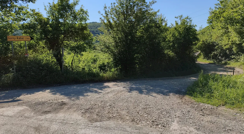 Asfaltirano 550 metara ceste od Gornjeg Rapca prema Ripendi – radovi se nastavljaju
