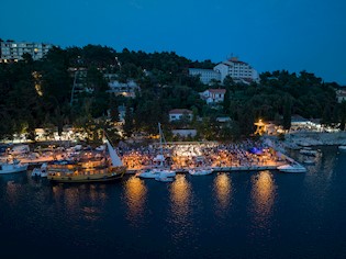 OBAVIJEST - zatvaranje parkirališta Rabac Riva radi održavanja manifestacije Sea Gušti - Festival od svih morskih gušti