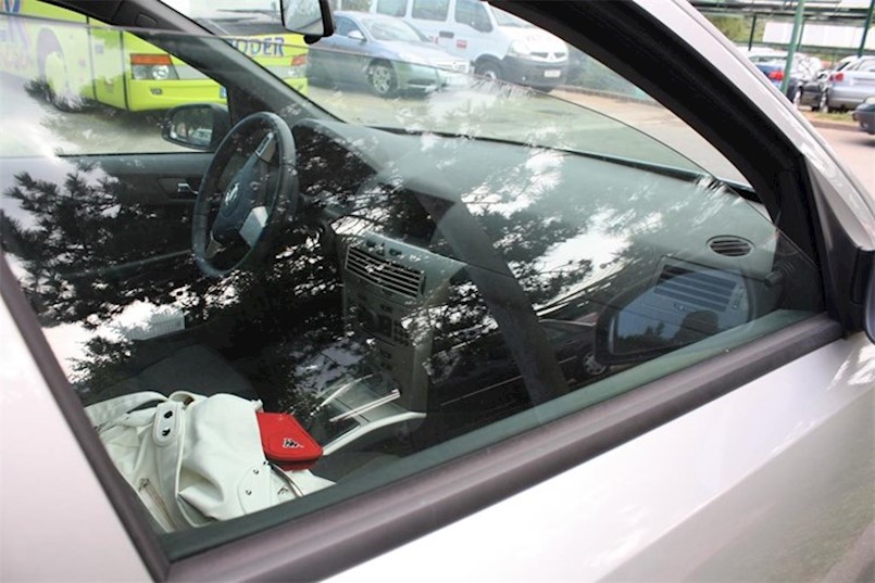 Prijavljen za oštećenje automobila u Raši