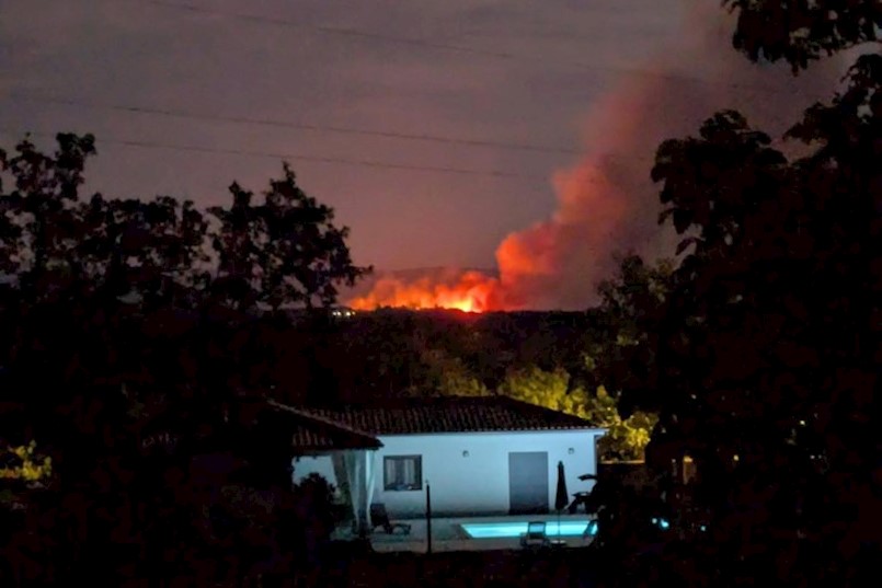 Noćna bitka s požarom kod Raškog zaljeva, u pomoć stigli i kanaderi