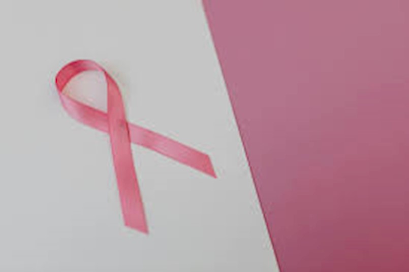 U subotu Dan ružičaste vrpce - od raka dojke u Hrvatskoj godišnje oboli 2300 žena U subotu Dan ružičaste vrpce - od raka dojke u Hrvatskoj godišnje oboli 2300 žena