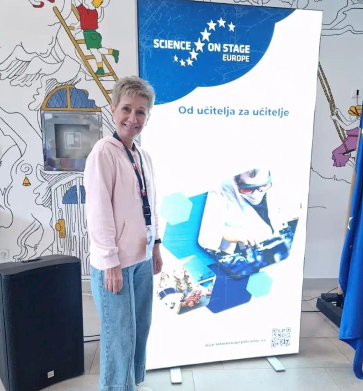 Olivera Tadić uspješno predstavila projekt „I mi volimo STEM – Upoznajmo našu planetu“ na Science on Stage festivalu