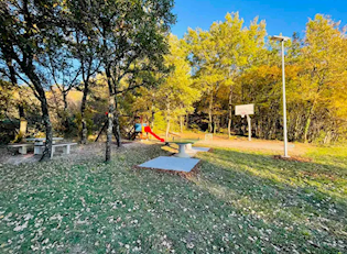 Popravljeno dječje igralište u Salakovcima 