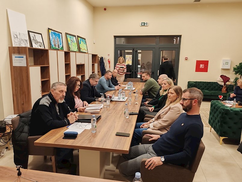 "Bez argumenata nema zaduženja": Burna rasprava o milijunskom kreditu Općine Kršan