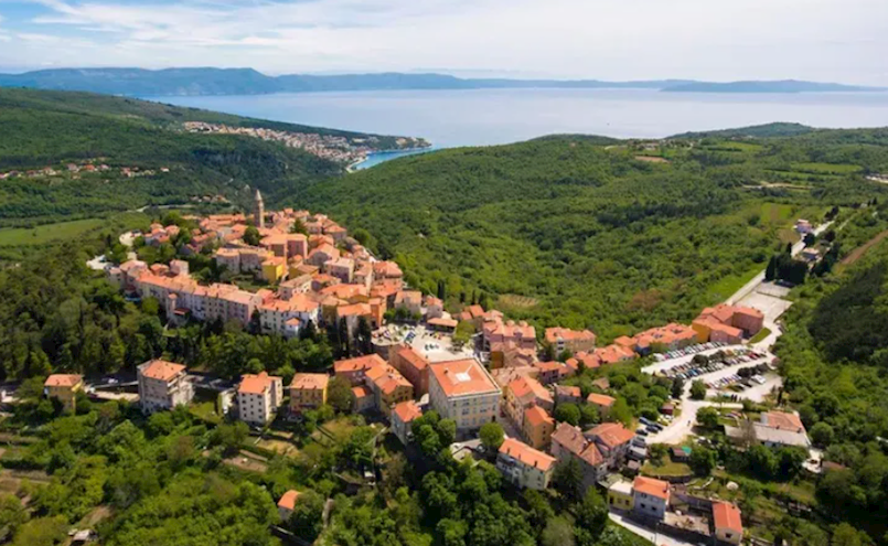 Grad Labin: Snažnim olakšicama protiv iseljavanja i za ostanak mladih