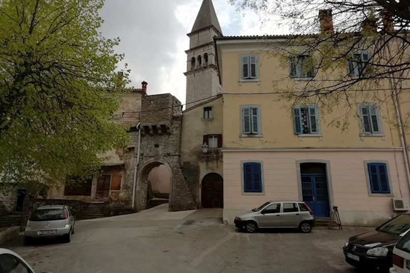 Općina Pićan mora platiti gotovo 1.500 eura zbog komunalnog otpada