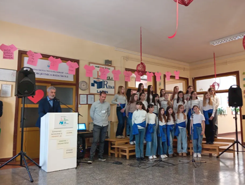 Znanje i povijest na okupu – Županijsko natjecanje iz povijesti održano u Labinu