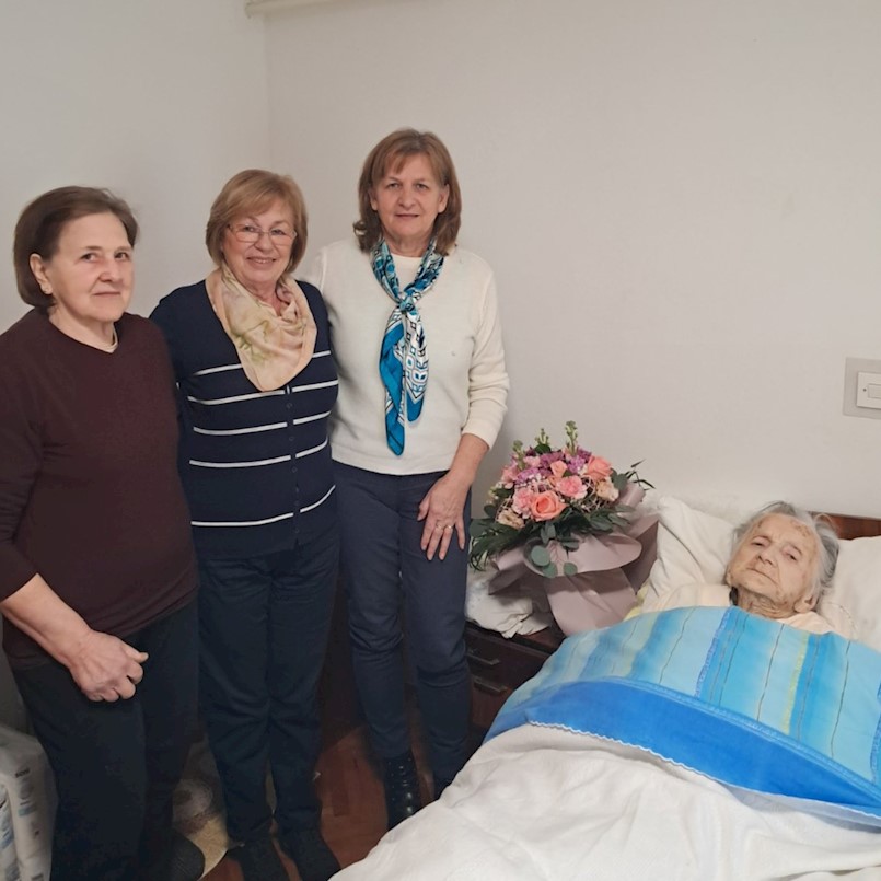 Udruga žena Mendula posjetila najstariju žiteljku Općine Sveta Nedelja Mariju Golja iz Frančići (100. rođendan)