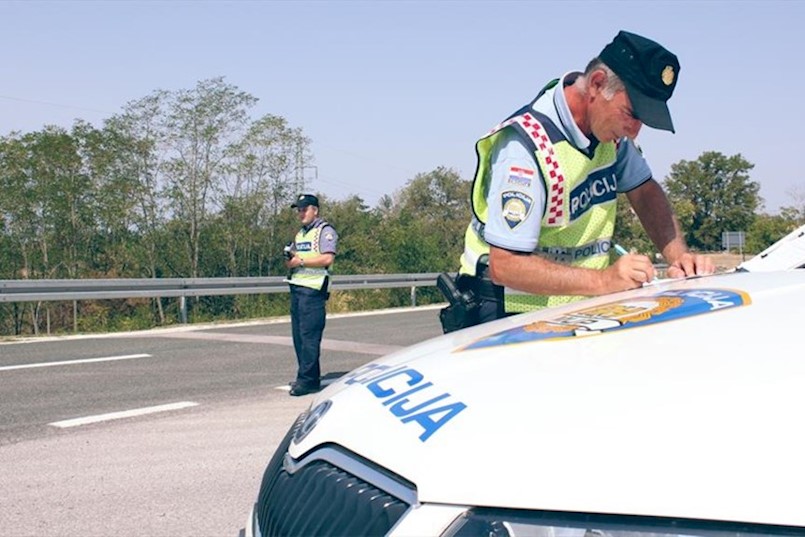 Labin: Prometnom recidivistu oduzet automobil