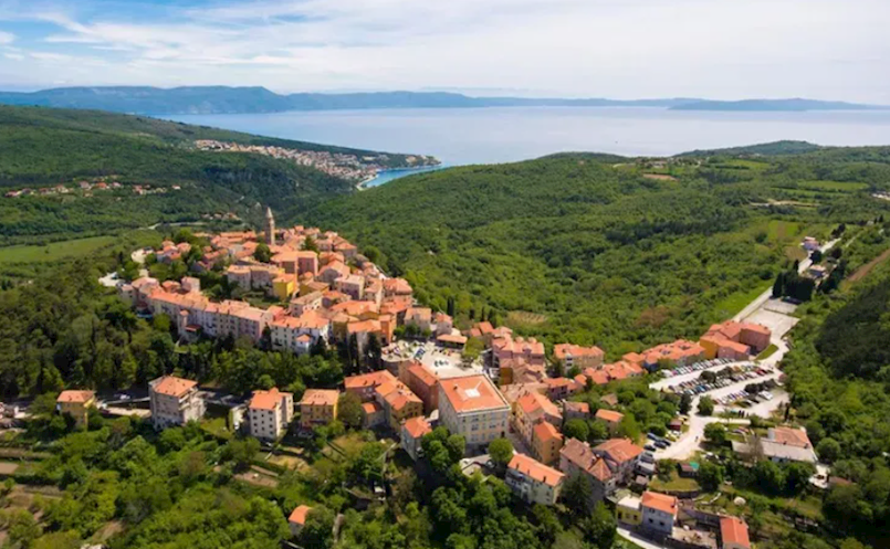 Labin: Odluka o dodjeli financijskih sredstava za programe/projekte udruga iz područja socijalne skrbi i zdravstva za 2026. godinu