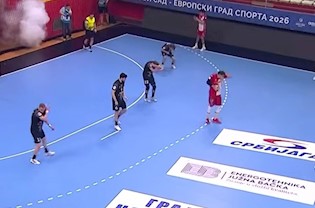 Pogledajte detonaciju koja je ozlijedila labinskog rukometaša Frana Miletu na utakmici u Srbiji