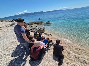 Srednja škola Mate Blažine povezuje znanost i zaštitu mora projektom „Čuvari mora – ispod površine“