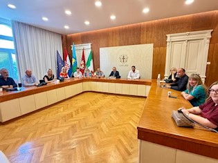 Grad Labin: Dogovorene konkretne mjere za sigurnije vrtiće i škole
