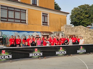 Fešta u Nedešćini i humanitarna akcija „Korak za Matiju" - Sinoć nam naša je  mladost održala najljepšu lekciju o radu i zajedništvu!