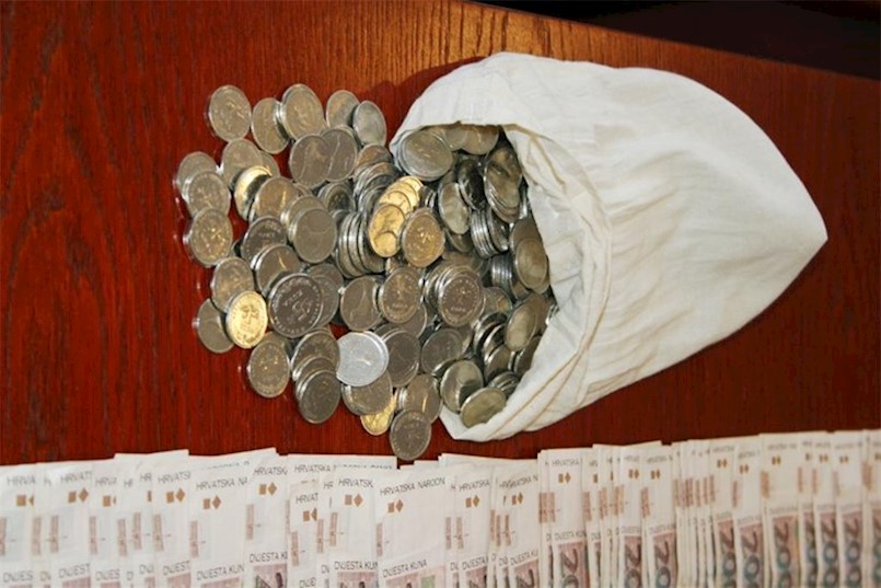 49-godišnjakinja lažno prijavila krađu novca iz kuće