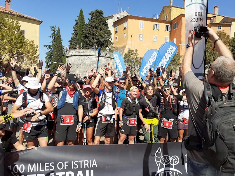 Start utrke „100 milja Istre“ u starogradskoj jezgri