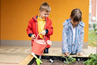 LAG ''Istočna Istra'' osigurao vrtne gredice za sve osnovne škole i vrtiće Labinštine