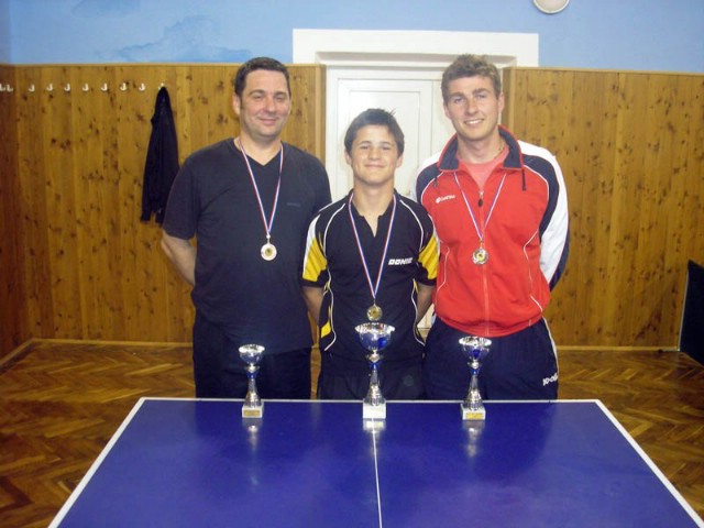 Kup Labinštine 2010. u stolnom tenisu - pobjeda momčadi Brown Jie