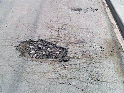 Mladen Vlačić:“Tko će platiti razbijene felge zbog loše ceste?“