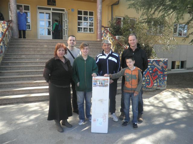 Savez sportova grada Labina donirao mreže za odbojku osnovnoj školi u Potpićnu
