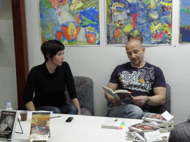 Aleksandar Stanković iskreno i otvoreno `Nedjeljom u 2` preselio u labinsku Gradsku knjižnicu  `Srijedu u 18:30`