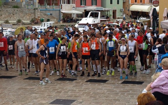 Milohanić šesti u seniorskoj konkurenciji na Lošinjskom polumaratonu 2012.