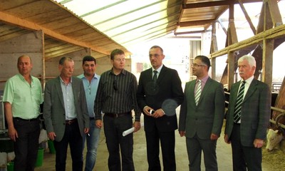 Ministar Jakovina na farmi krava u Čepiću; Vlada će riješiti problem zakupa zemljišta