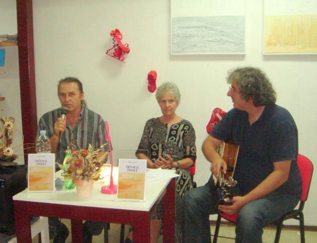 Uz promociju zbirke pjesma pulskog pjesnika Milana Pačića skupljene donacije za onkološki odjel pulske bolnice