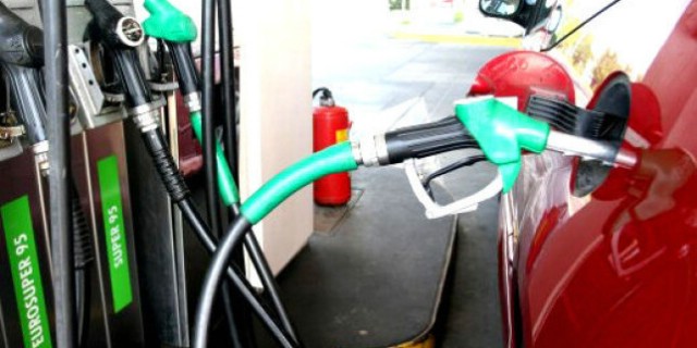 Od ponoći gorivo jeftinije i do 34 lipe