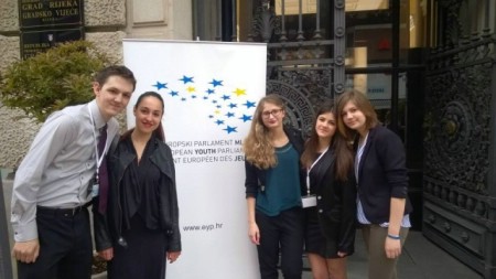 Članovi Gradskog vijeća mladih SŠMB sudjelovali na 26. nacionalnom zasjedanju Europskog parlament mladih