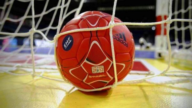 Pobjeda i poraz djevojčica Ženskog rukometnog kluba Rudar