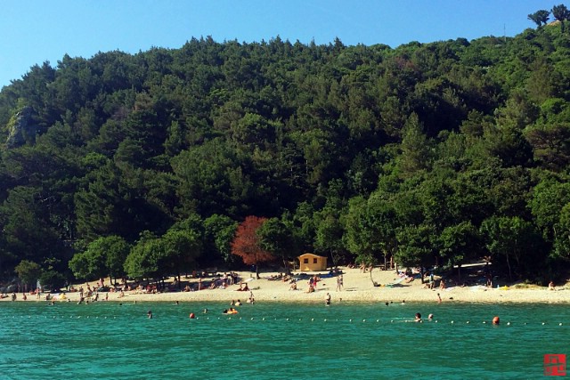 Općina Kršan daje tri koncesije za obavljanje djelatnosti na morskoj obali