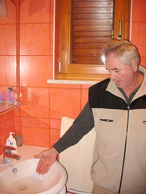 Problemi sa vodoopskrbom na Labinštini: Mutna voda iz špina na kraju Brega Ivanovci