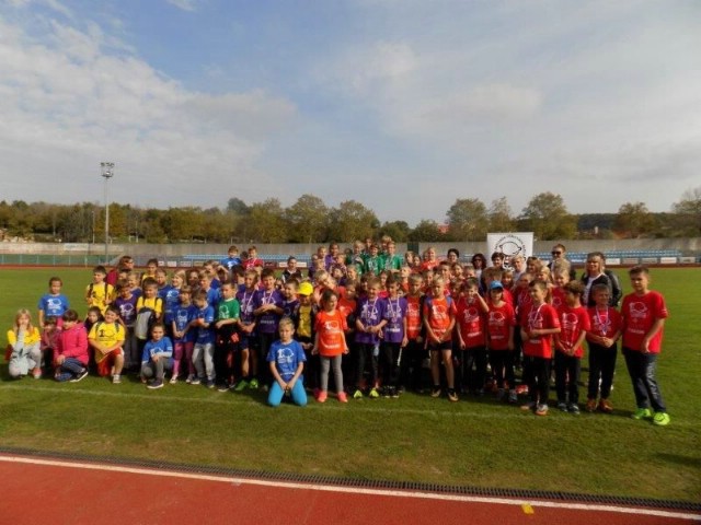 10. OOŠL: „Matija Vlačić“ najbolja u atletici za mlađe razrede, Marika Budanko i Noel Diači Hodžić dvostruko zlatni!