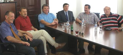 Župan Jakovčić s gradonačelnikom Labina i načelnicima     Labinštine
