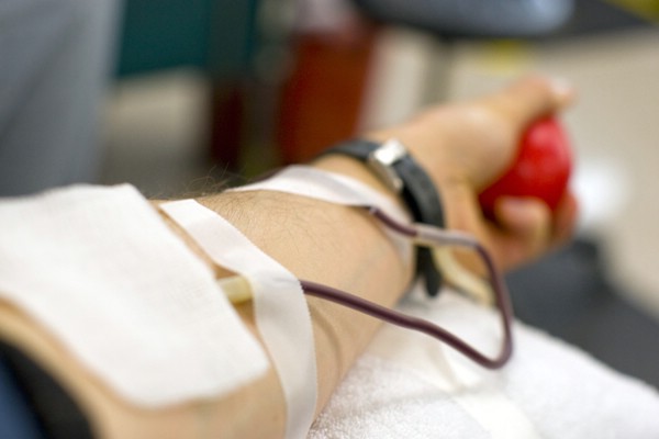 Više od 90 ljudi odazvalo se akciji dobrovoljnog darivanja krvi