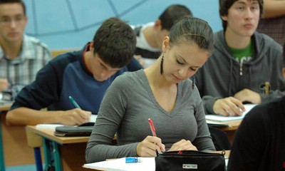 Čeda Perko: dodatna nastava i dalje iz hrvatskog jezika i matematike, strukovne škole odustaju od priprema za  maturu